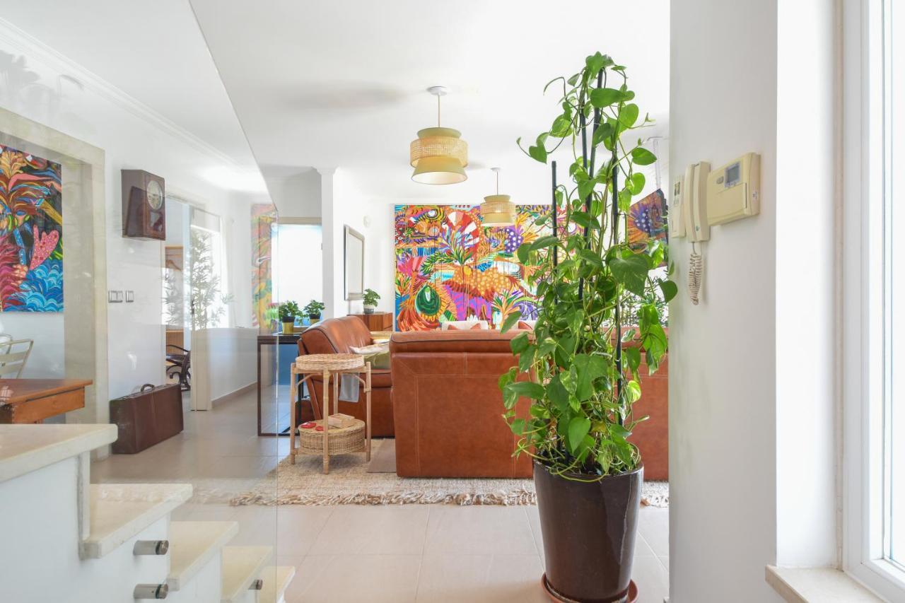 Aroeira Villa With Heated Pool By Golf Course, Beach And Lisbon Bagian luar foto