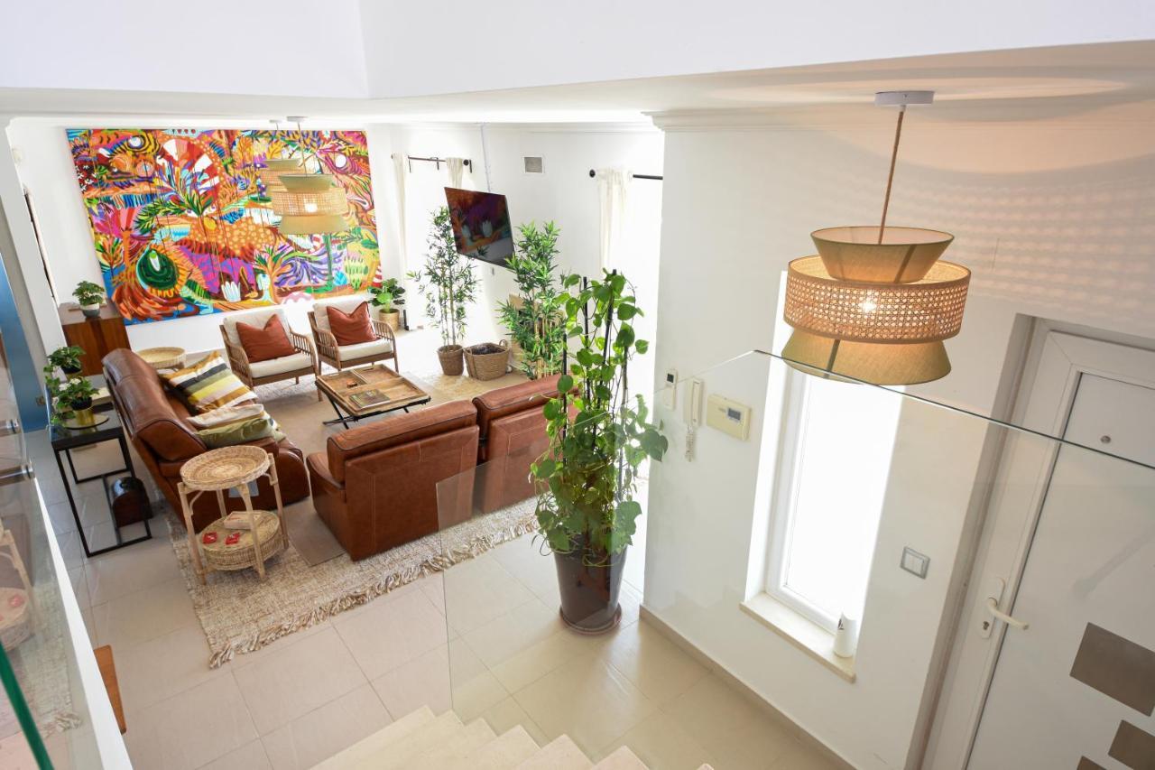Aroeira Villa With Heated Pool By Golf Course, Beach And Lisbon Bagian luar foto